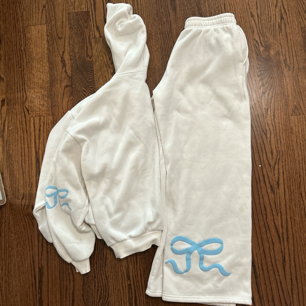 Edikted White Sweatsuit with Blue Details